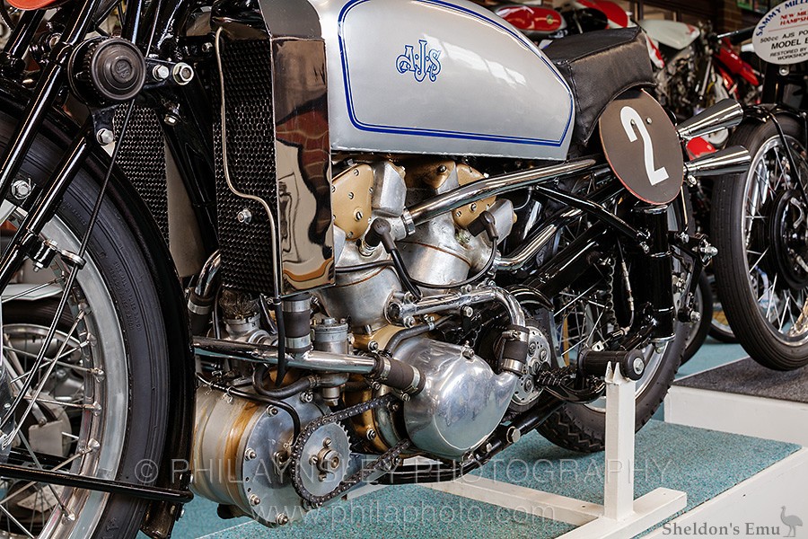 AJS-1939-500cc-V4-SMM-PA-028.jpg