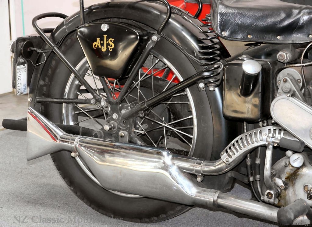 AJS-1939-Model-2-Combination-NZM-Exhaust.jpg