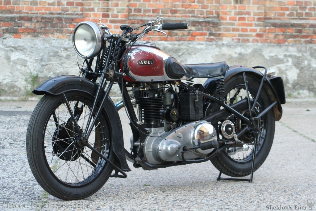 Ariel-1939-VG-500cc-OHV-Moma-02.jpg