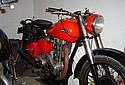 Ariel-1951-Red-Hunter-VH-500.jpg