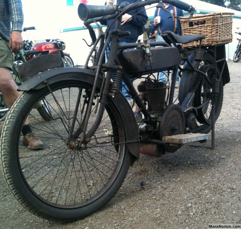 Blackburne-Motorcycle-M-Squires.jpg