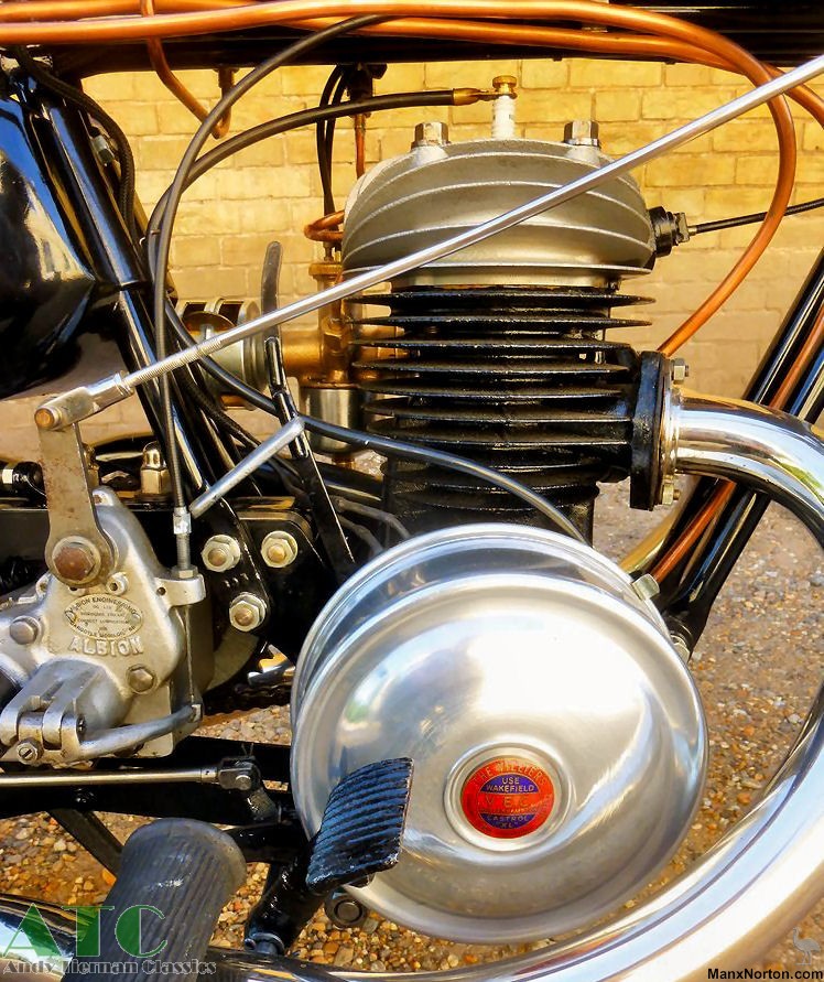 Baker-1929-Model-60-250cc-AT-10.jpg