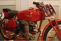 Benelli-1939-250cc-DOHC-racer-SMu-CHo.jpg