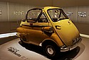 BMW-Isetta-1955-MxN-4320-1024.jpg