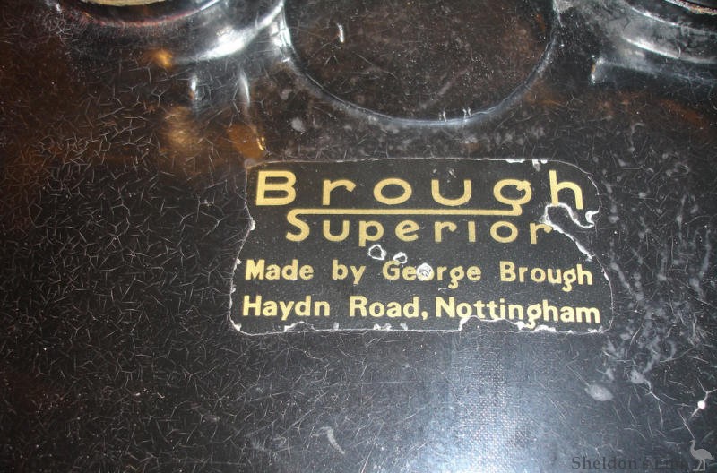 Brough-Superior-1920-Mk1-Original-tank-sticker.jpg