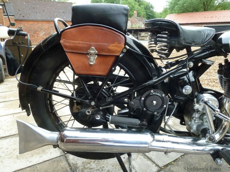 Brough-Superior-1936-SS80-CYR489-7.jpg