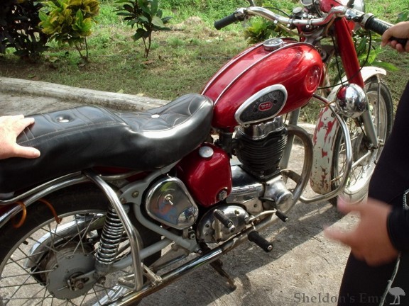 BSA-250cc-Single-Cuba.jpg