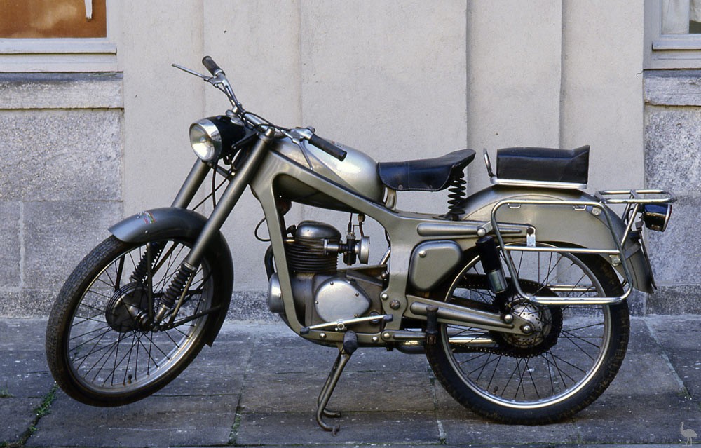 Capriolo-1957-75cc-SCO.jpg