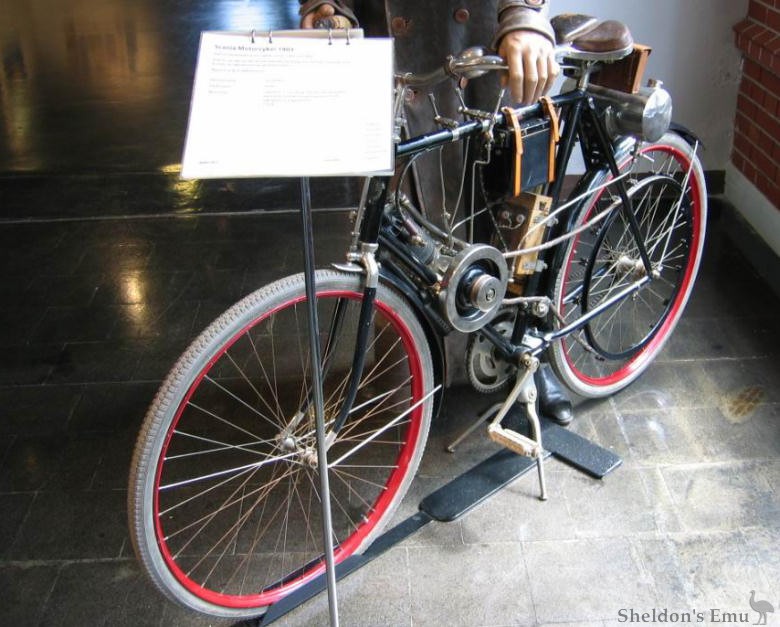 Scania-1903-motorcycle.jpg