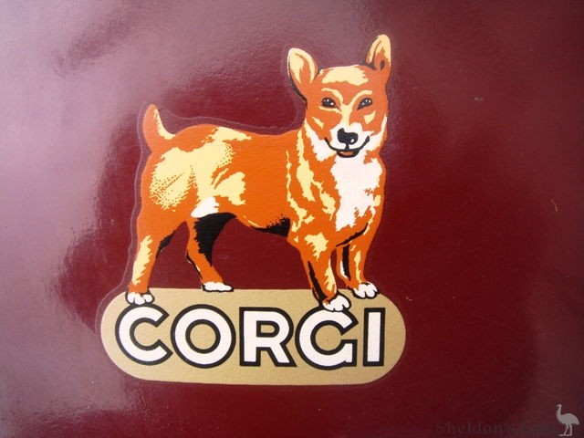 Corgi-1949-MK2-98cc-004.jpg