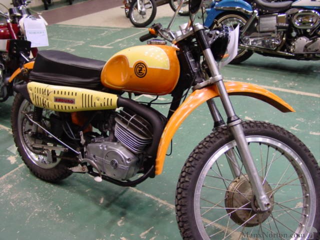 CZ-1974-250-Enduro.jpg