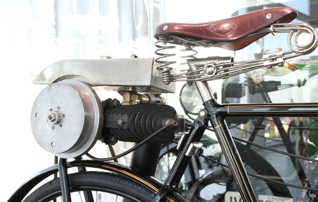 DKW-1921-Hilfsmotor-AuM-PMi.jpg