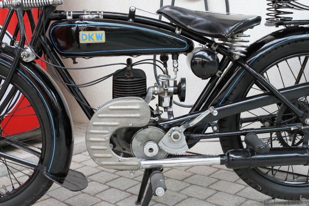 DKW-1928-E200-AHM-PMi-01.jpg