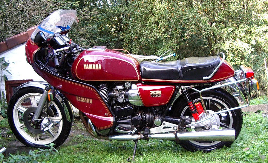 Dunstall-Yamaha-XS1100.jpg