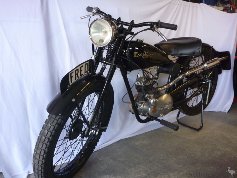 Excelsior-1938-125cc-Twinport-2.jpg