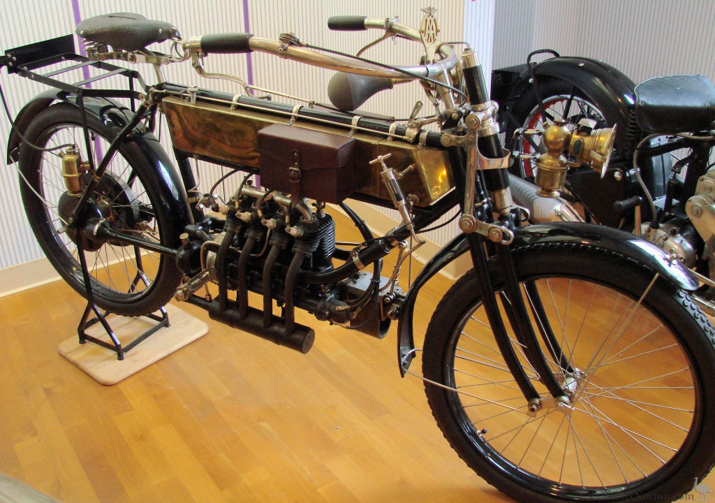 FN-1910-500cc-Four-SMu-CHo-01.jpg