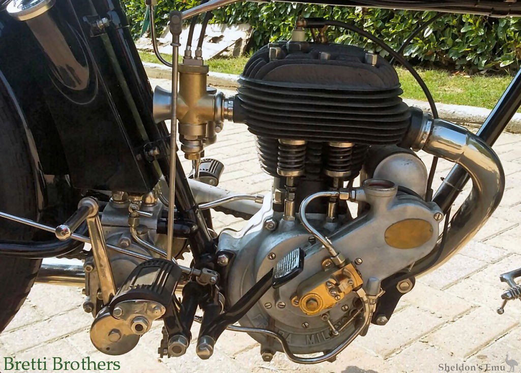 Frera-1927-500cc-BRB-05.jpg