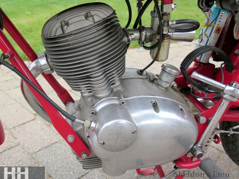 Gilera-1964-Special-HnH-4.jpg