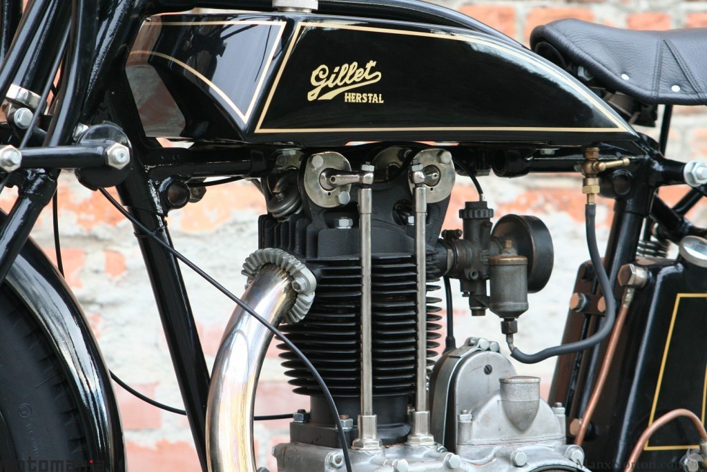 Gillet-Herstal-1926c-500-Supersport-Motomania-2.jpg