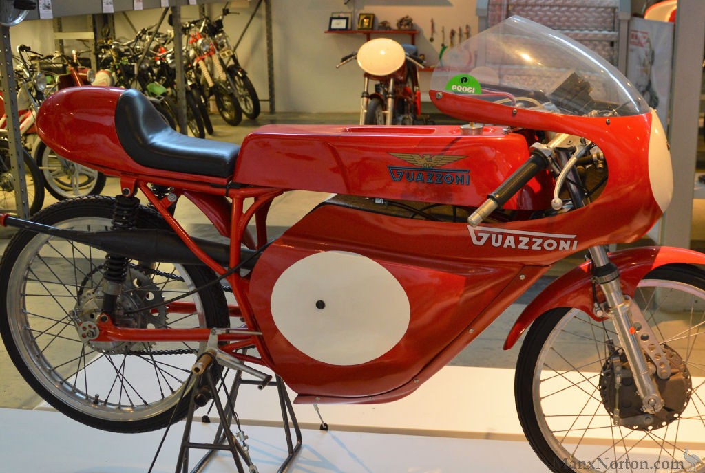 Guazzoni-1970-Ingranaggino-50cc-Pog-MRi.jpg