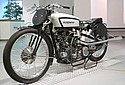 Husqvarna-1935-GP500-ZweiRad-Wpa.jpg