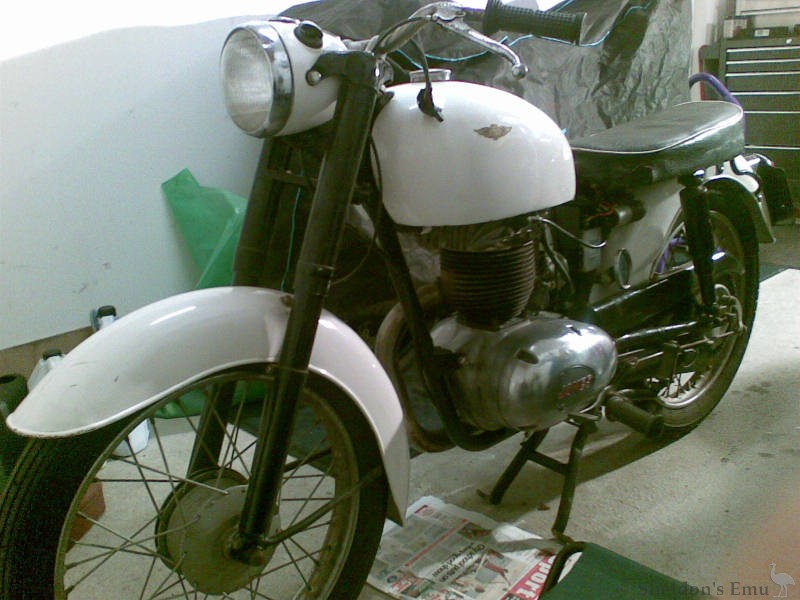 James-Captain-200cc.jpg