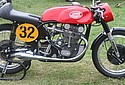 Jawa-McIntosh-Racer-Pukekohe-2011-NZ-VBG.jpg