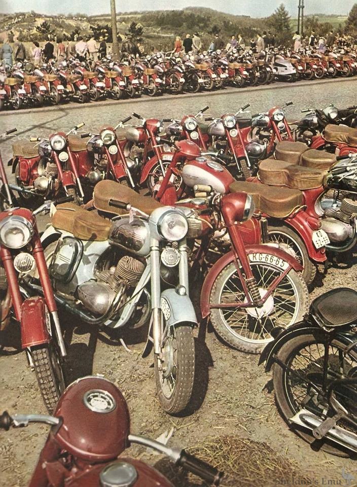 Jawa-carpark-Czech-1957.jpg