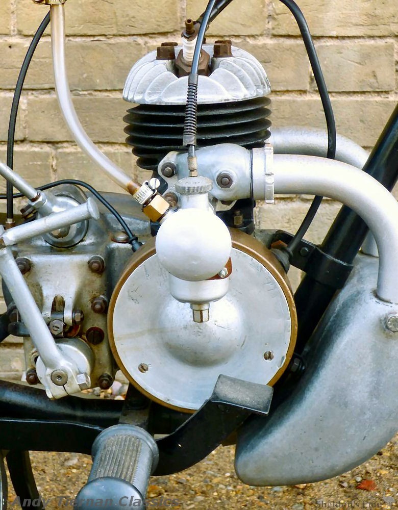 Montgomery-1937-122cc-Terrier-ATC-02.jpg