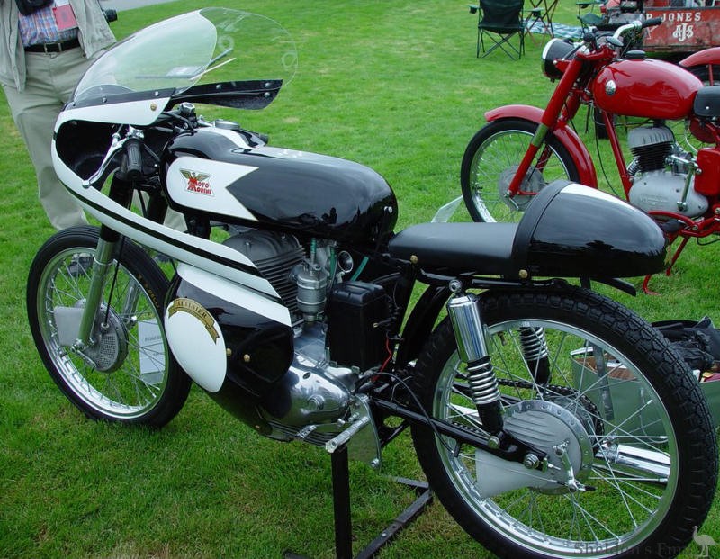 Moto-Morini-1956-Corsaro-125-Legend-MC-2006-CH-2.jpg