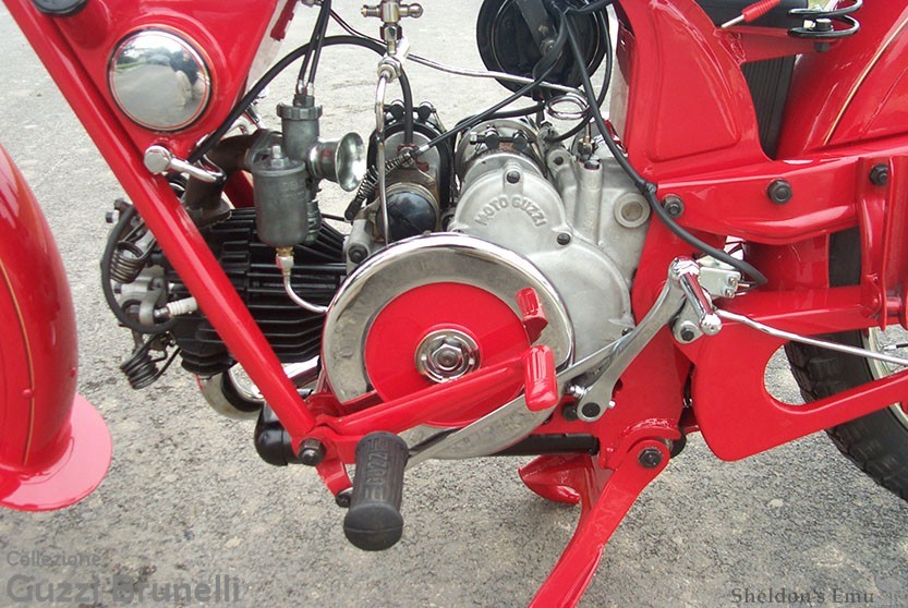 Moto-Guzzi-1946-Airone-250-MGF-04.jpg