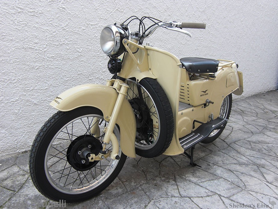 Moto-Guzzi-1951-Galletto-160-MGF-02.jpg