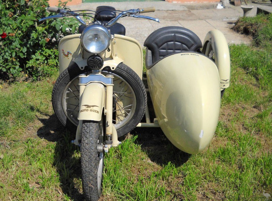 Moto-Guzzi-1954-Galletto-Bretti-2.jpg