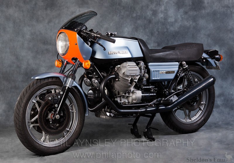 Moto Guzzi Le Mans by Phil Aynsley