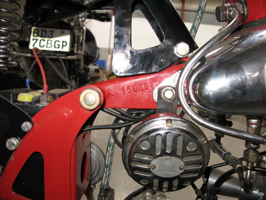 Moto-Guzzi-1949c-Astore-500-SA-11.jpg