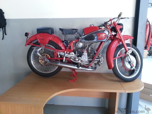 Moto-Guzzi-1949c-Astore-500-SA-2.jpg