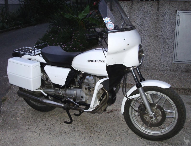 Moto-Guzzi-1983-V35-Polizia-Militare.jpg