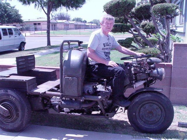 Moto-Guzzi-Military-Halftrack.jpg