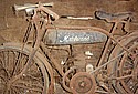 Motobecane-192x-flat-tanker.jpg