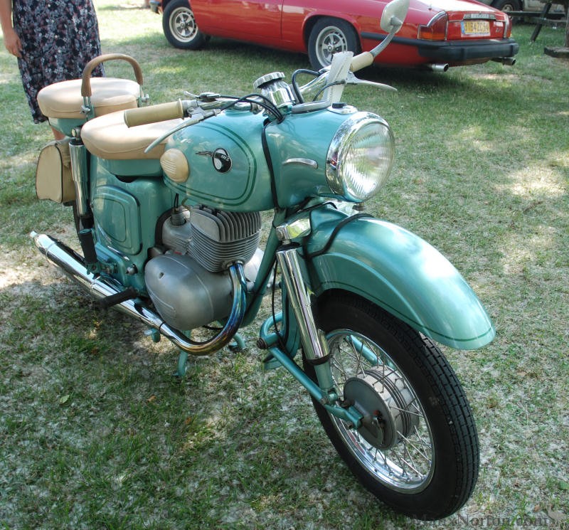 MZ-1958c-at-Chambrey-3.jpg