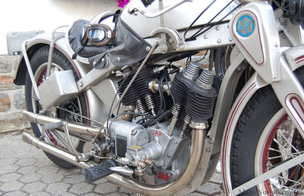 Neander-1928-1000cc-JAP-BMu10-CHo-02.jpg