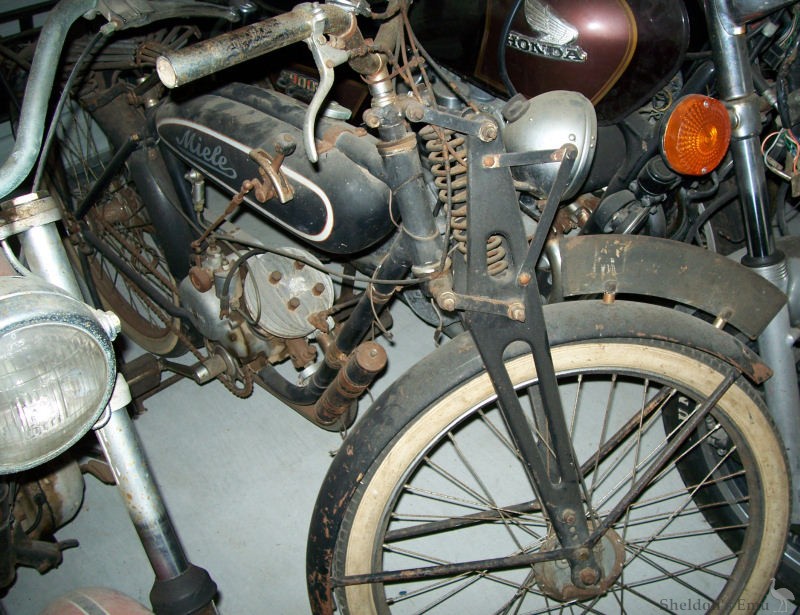 Miele-1935-Sachs-1.jpg