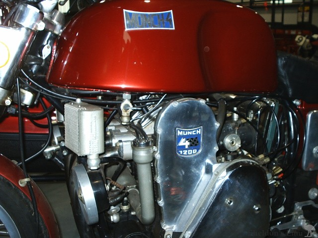 Munch-1200TTSE-Engine-detail.jpg