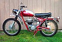 Parilla-Photo-125-red-scrambler.jpg