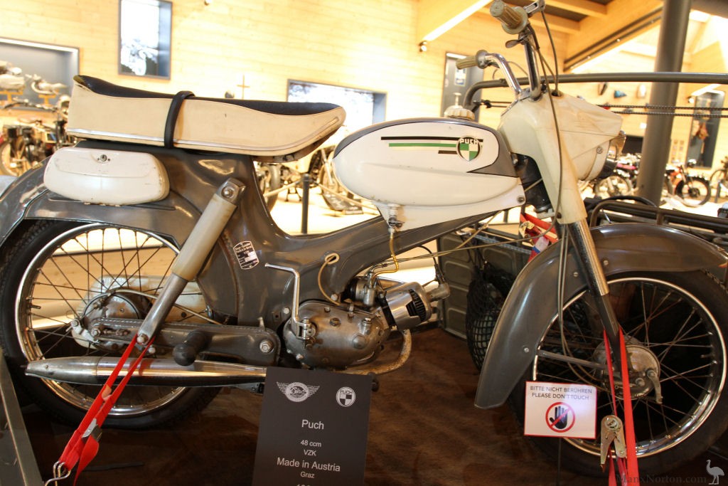 Puch-1966-48cc-VZK-TMu-PMi.jpg