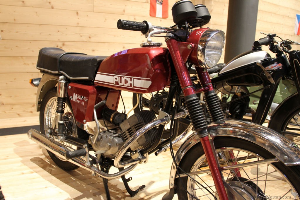 Puch-1972-M50-Racing-PMi-01.jpg