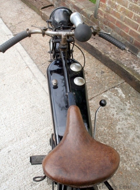 Raleigh-1927-Model-14-248cc-SV-2.jpg