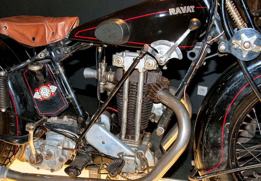 Ravat-1929-350cc-ER22-MRi-02.jpg