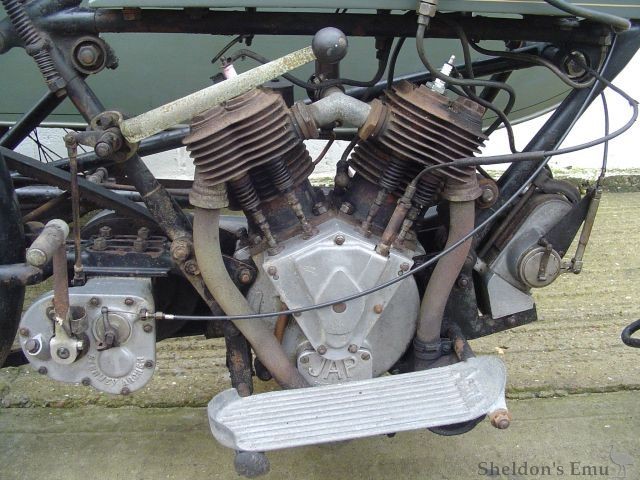 Rex-Acme-1920-V-Twin-3768-46.jpg