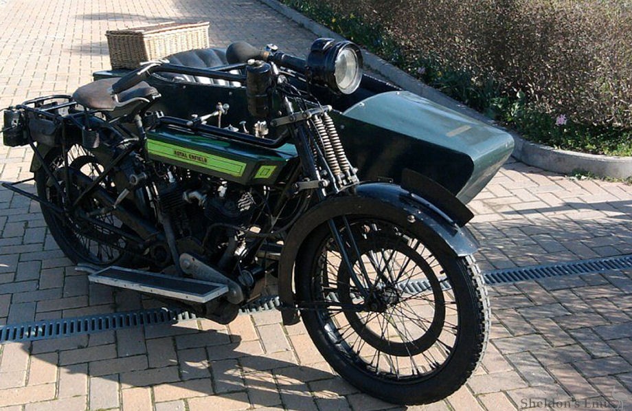 Royal-Enfield-1919-976-Bretti-5.jpg